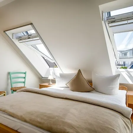 Unsere Perle Hinterm Deich Zingst